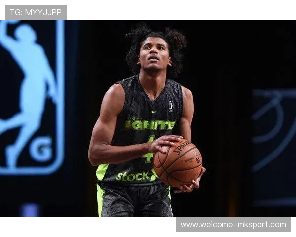 杰伦·格林再伤离场，或将缺席多场比赛，杰伦格林首秀视频